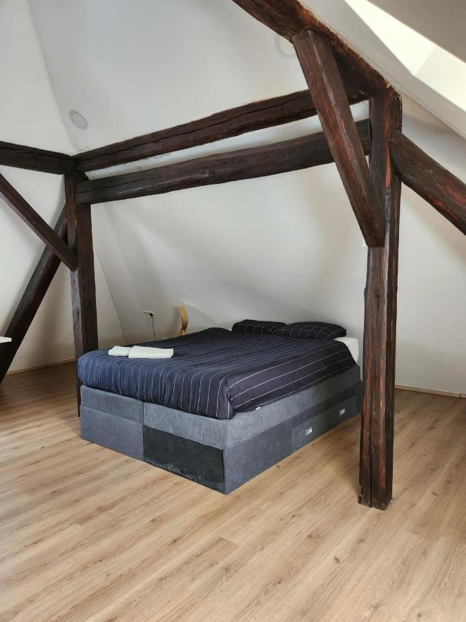 Apartman Buzanova 001 Appartement Zagreb Buitenkant foto