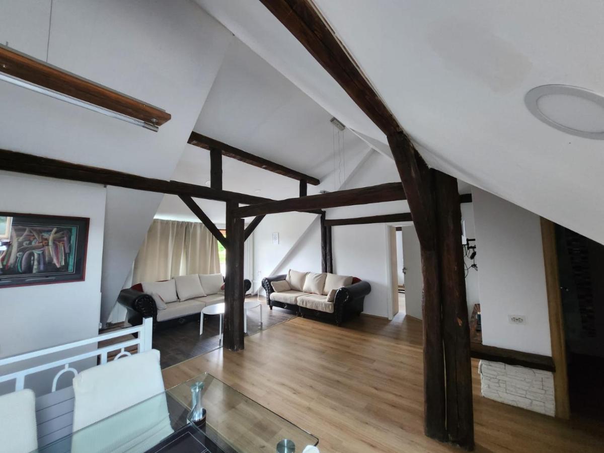 Apartman Buzanova 001 Appartement Zagreb Buitenkant foto