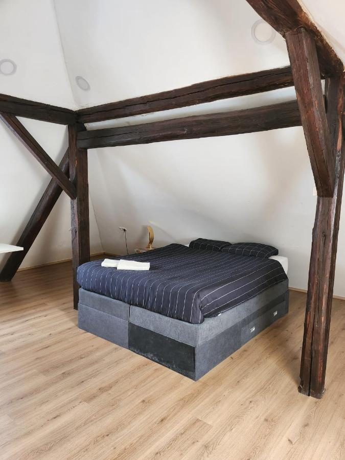 Apartman Buzanova 001 Appartement Zagreb Buitenkant foto